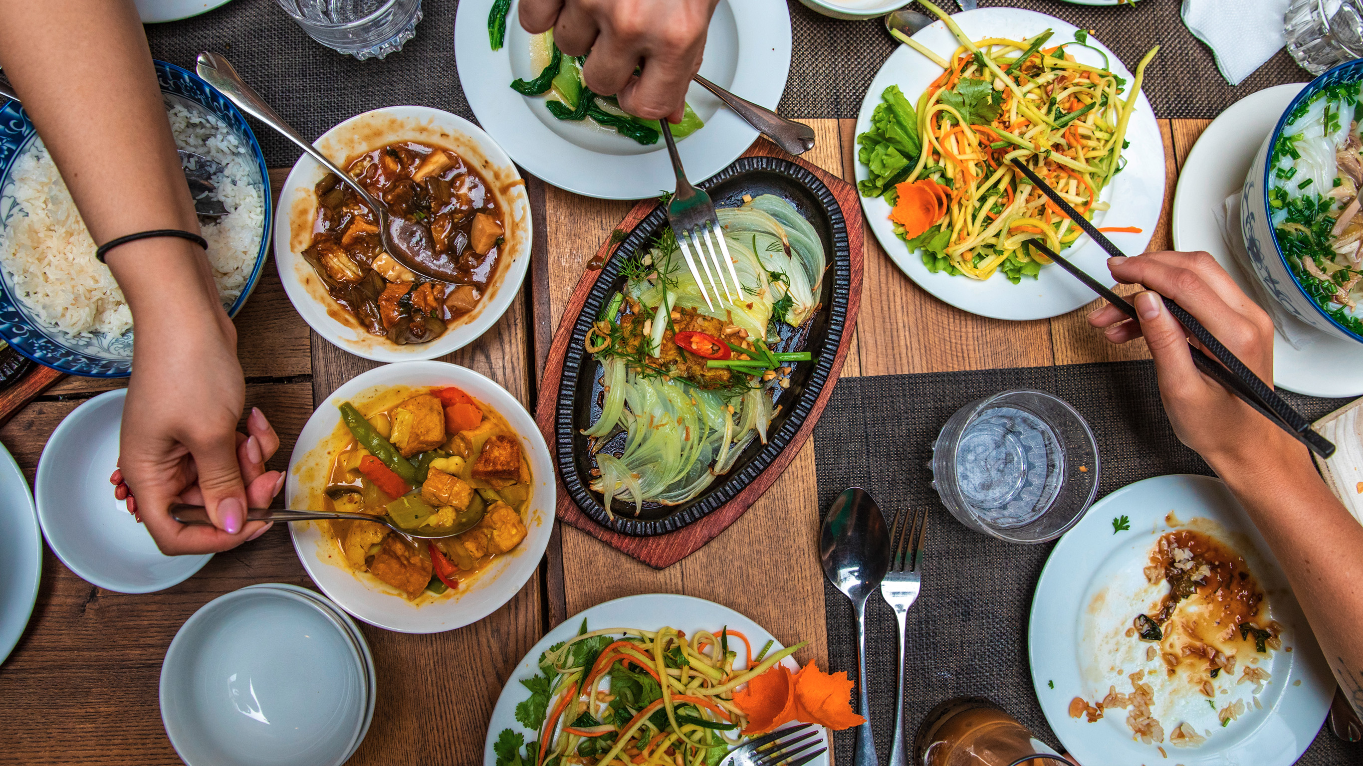 Vietnam: Hanoi, Halong Bay & Trekking Pu Luong