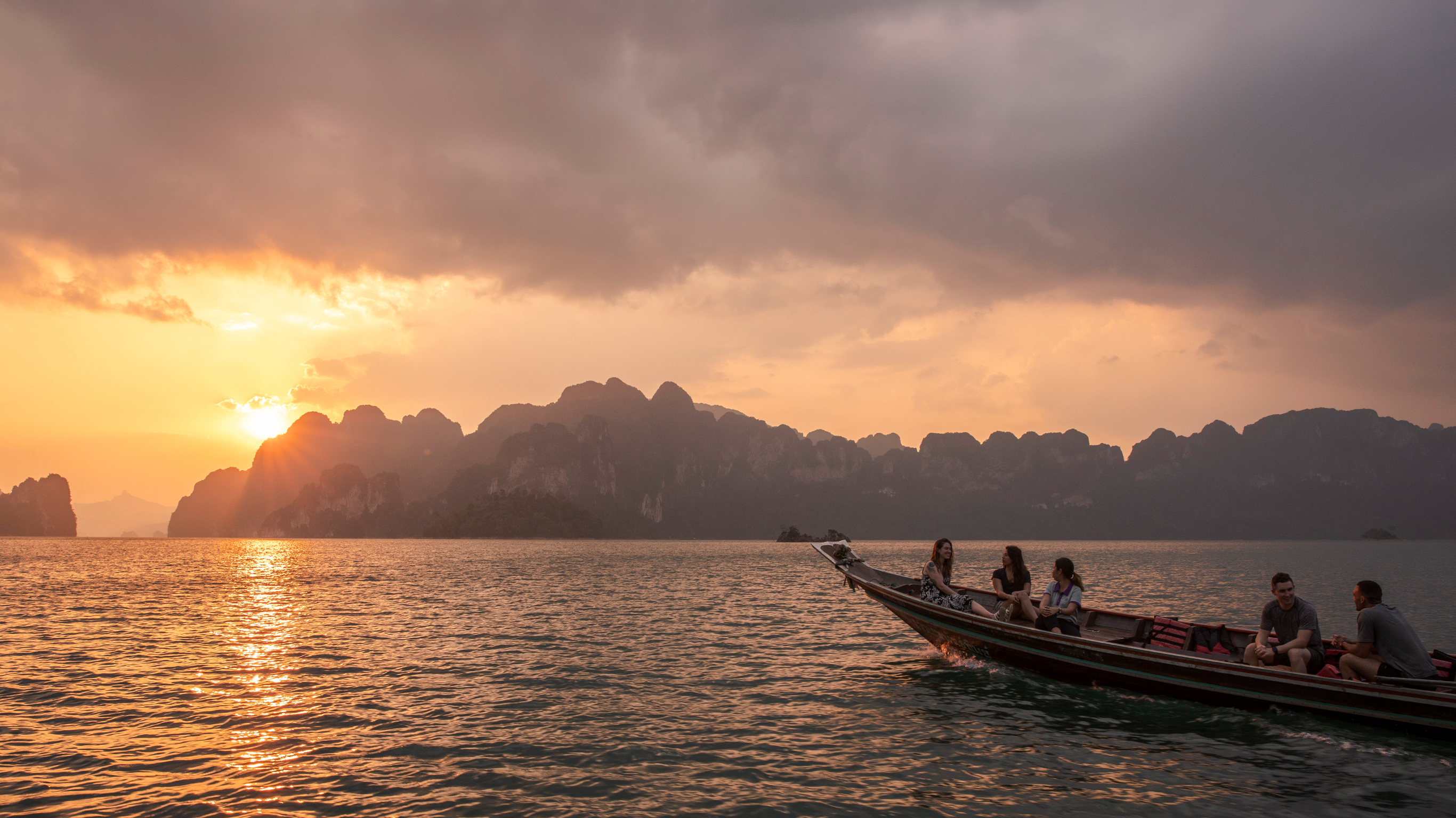 Southern Thailand Sojourn: Nightlife & National Parks