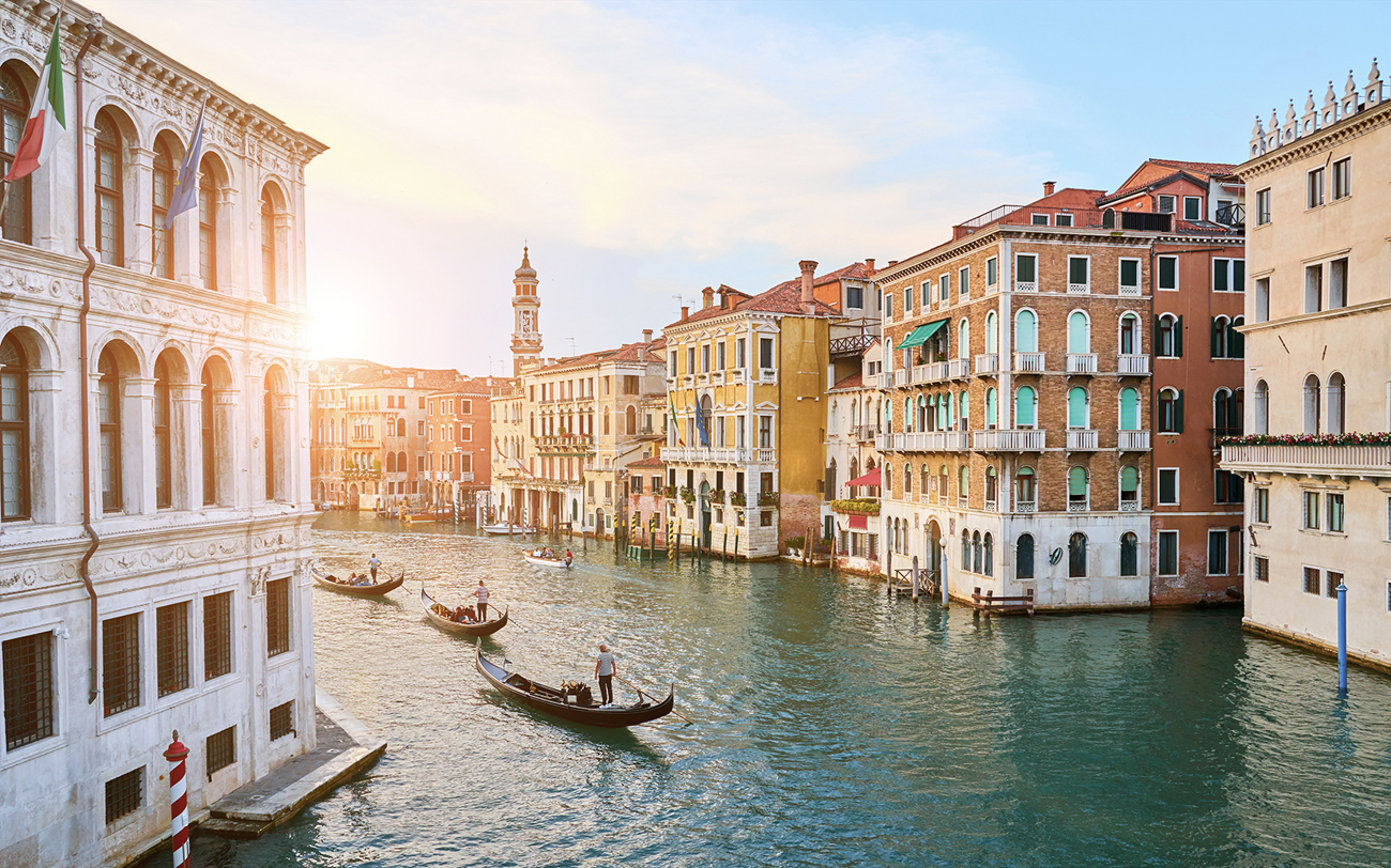 Vienna to London Trail | Standard | | 26/27