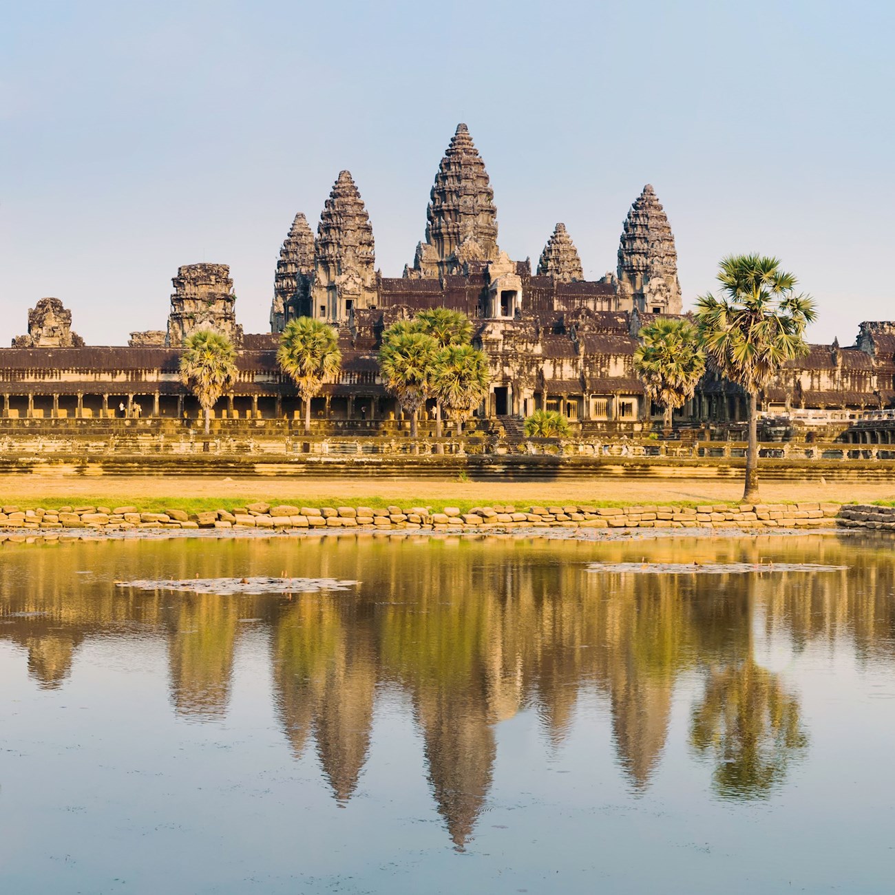 Cambodia & Vietnam in Style - Luxury Gold